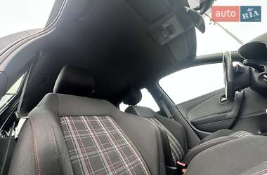 Хэтчбек Volkswagen Polo 2012 в 