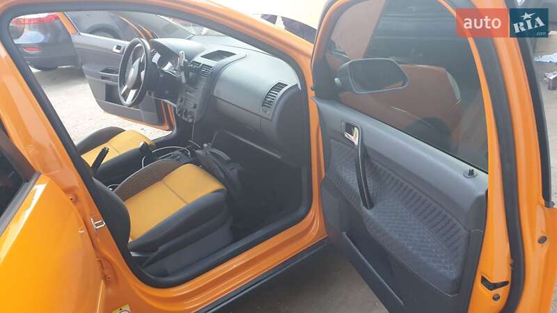 Хэтчбек Volkswagen Polo 2007 в Львове