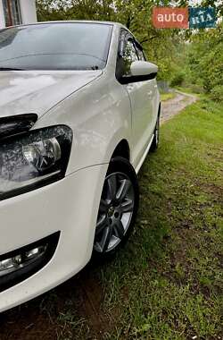 Хэтчбек Volkswagen Polo 2011 в Делятине