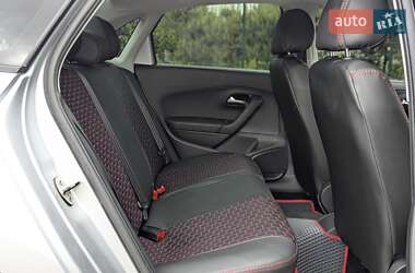 Седан Volkswagen Polo 2013 в 