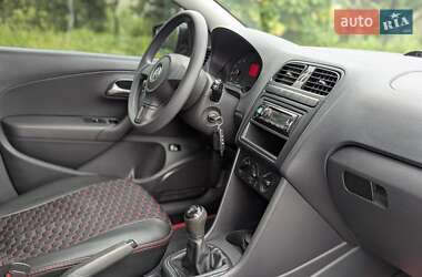 Седан Volkswagen Polo 2013 в 