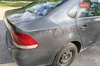 Седан Volkswagen Polo 2012 в 