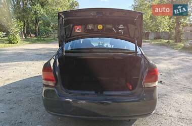 Седан Volkswagen Polo 2012 в 