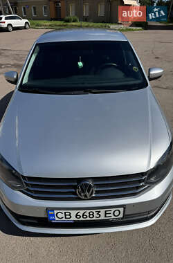 Седан Volkswagen Polo 2017 в 