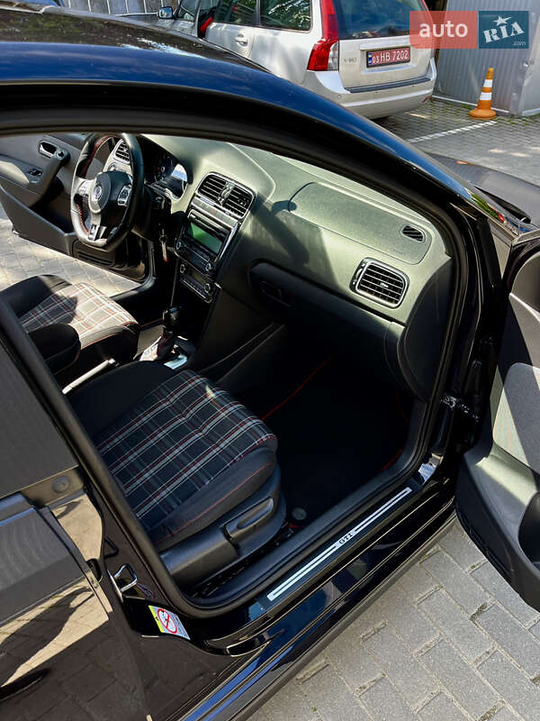 Хетчбек Volkswagen Polo 2011 в Луцьку