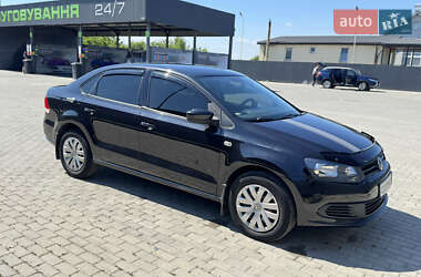 Седан Volkswagen Polo 2013 в Черкассах