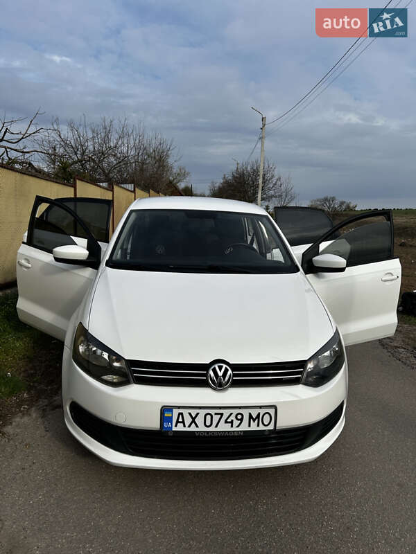 Седан Volkswagen Polo 2012 в Харкові