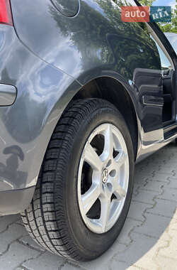 Хэтчбек Volkswagen Polo 2004 в 