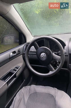 Хэтчбек Volkswagen Polo 2005 в 