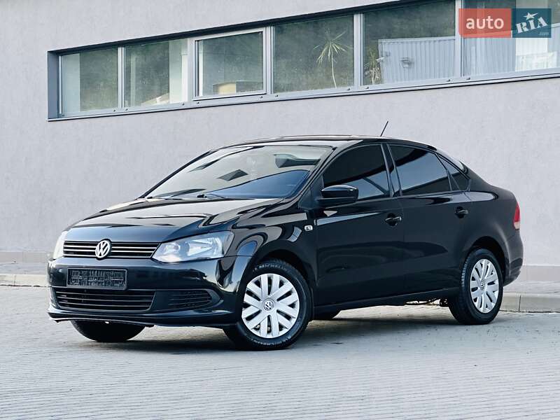 Седан Volkswagen Polo 2011 в Мукачевому
