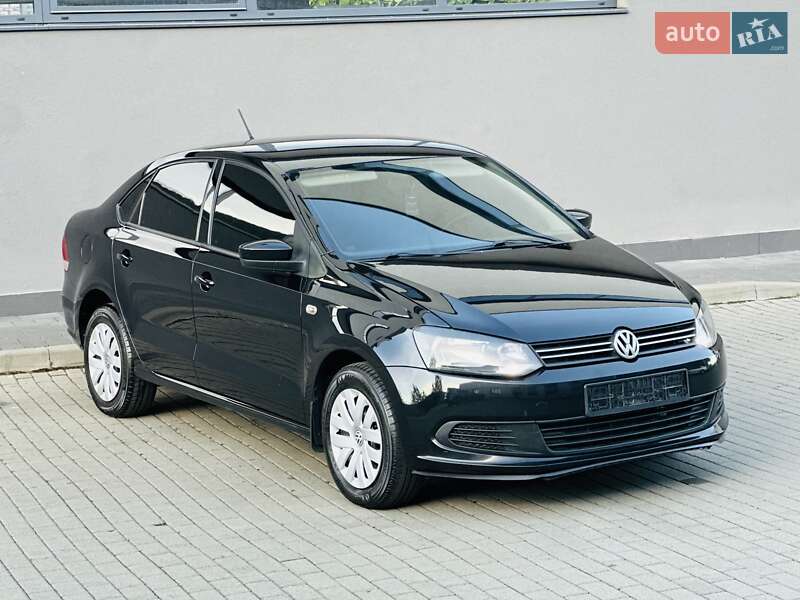 Седан Volkswagen Polo 2011 в Мукачевому