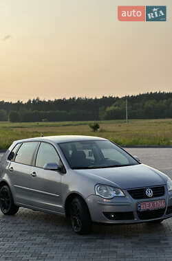 Хэтчбек Volkswagen Polo 2007 в Киверцах