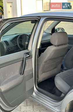 Хэтчбек Volkswagen Polo 2007 в 