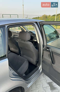 Хэтчбек Volkswagen Polo 2007 в 