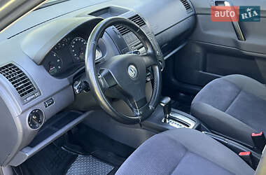 Хэтчбек Volkswagen Polo 2006 в 