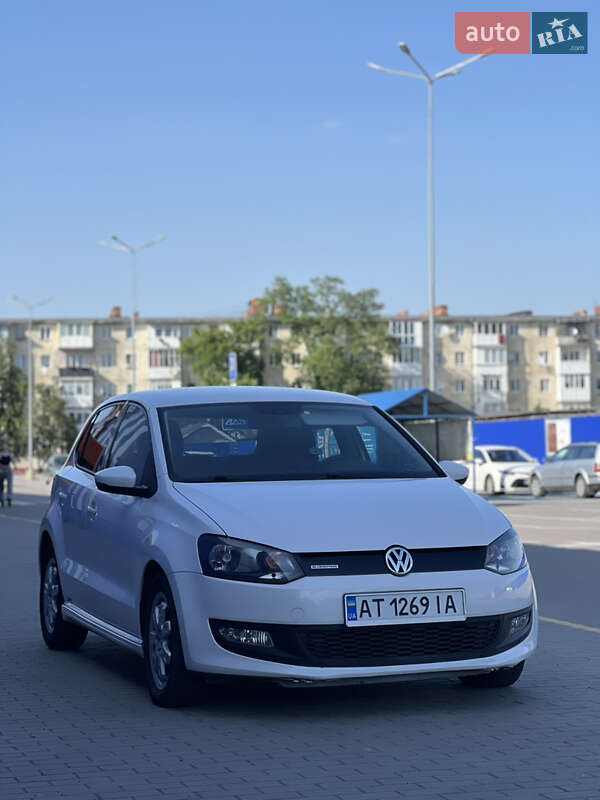 Хэтчбек Volkswagen Polo 2010 в Калуше