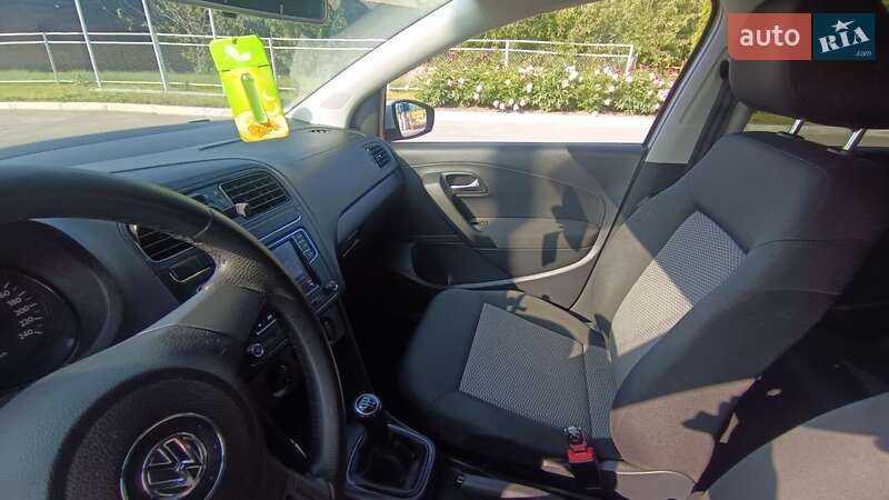 Хэтчбек Volkswagen Polo 2010 в Корсуне-Шевченковском