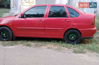 Седан Volkswagen Polo 1997 в 