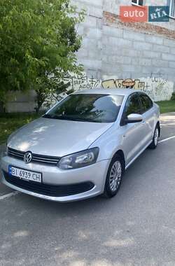 Седан Volkswagen Polo 2012 в Києві