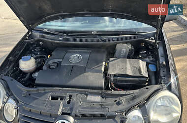 Хэтчбек Volkswagen Polo 2002 в 