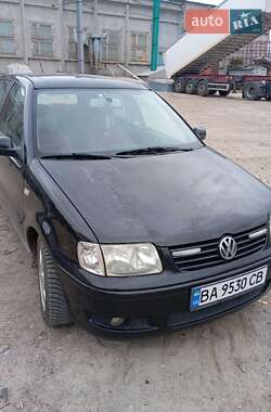 Хетчбек Volkswagen Polo 2000 в Черкасах