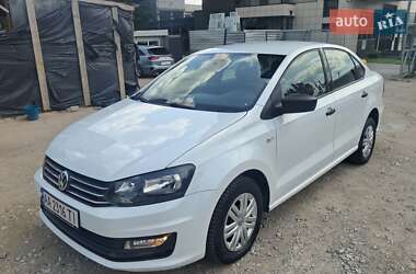 Седан Volkswagen Polo 2017 в Дніпрі