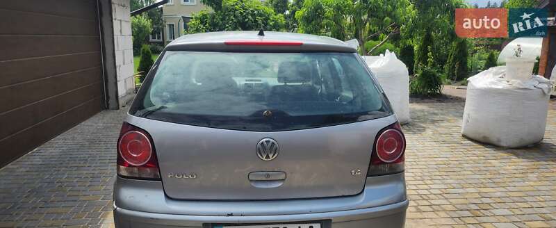 Хэтчбек Volkswagen Polo 2008 в Киеве