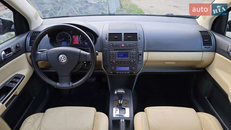 Хетчбек Volkswagen Polo 2008 в Полтаві