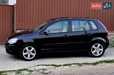 Хэтчбек Volkswagen Polo 2008 в 