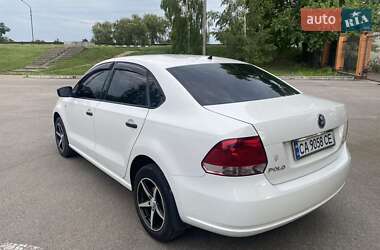 Седан Volkswagen Polo 2011 в 