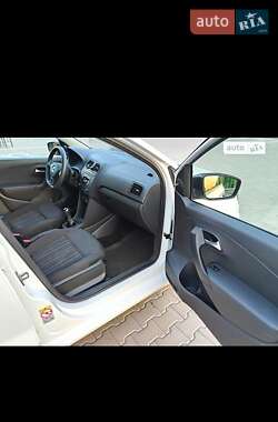 Седан Volkswagen Polo 2019 в Дніпрі