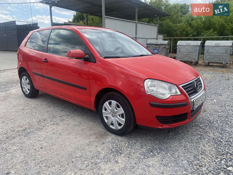 Хетчбек Volkswagen Polo 2009 в 