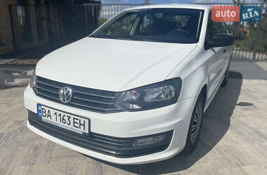 Седан Volkswagen Polo 2017 в Кропивницькому