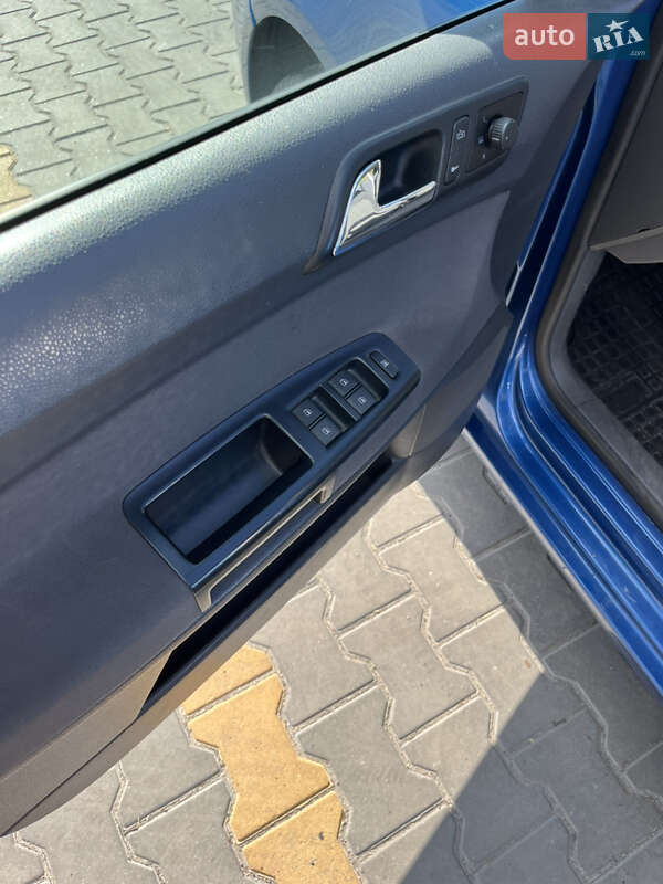 Хетчбек Volkswagen Polo 2007 в Гостомелі