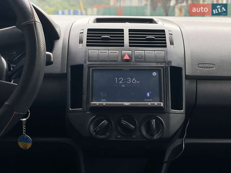 Хэтчбек Volkswagen Polo 2003 в Днепре