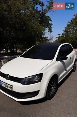 Хэтчбек Volkswagen Polo 2014 в Одессе