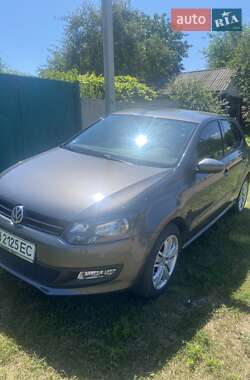 Хетчбек Volkswagen Polo 2010 в Варві