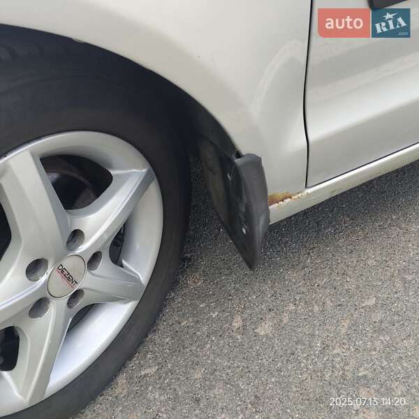 Хетчбек Volkswagen Polo 2005 в Києві фото 17 Хетчбек Volkswagen Polo 2005 в Києві