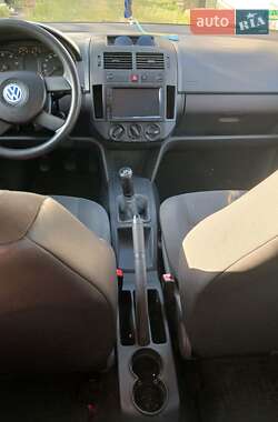 Хетчбек Volkswagen Polo 2002 в 