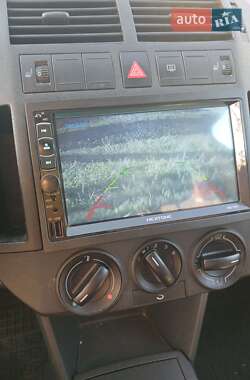 Хетчбек Volkswagen Polo 2002 в 