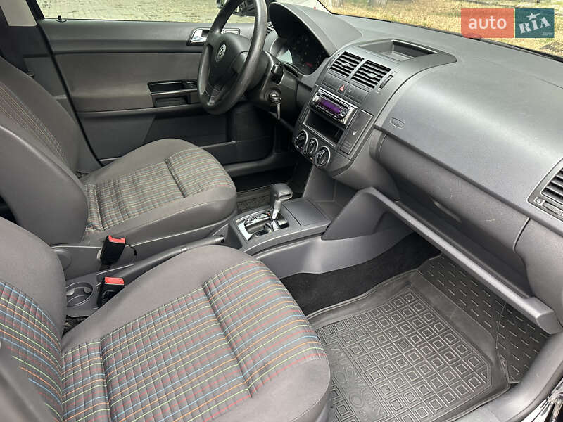 Хэтчбек Volkswagen Polo 2008 в Днепре