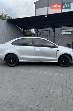 Седан Volkswagen Polo 2013 в 