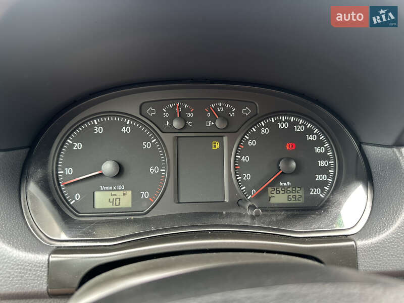 Хэтчбек Volkswagen Polo 2007 в Киверцах