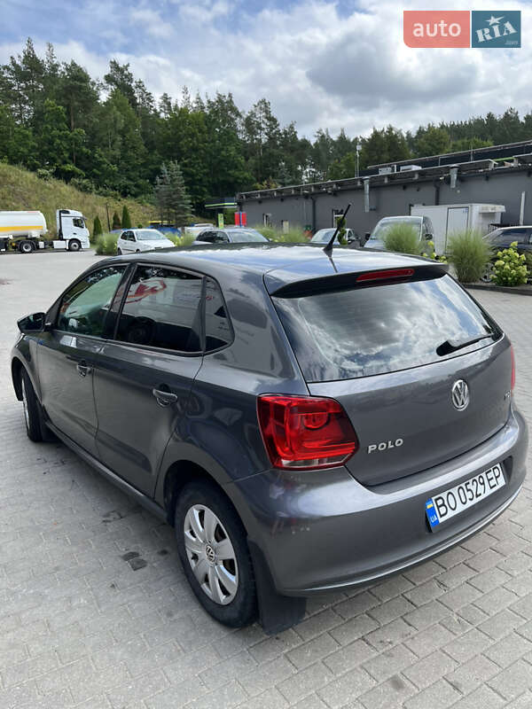 Хэтчбек Volkswagen Polo 2011 в Бережанах