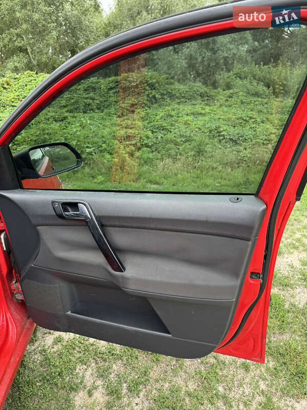 Хэтчбек Volkswagen Polo 2007 в Киеве