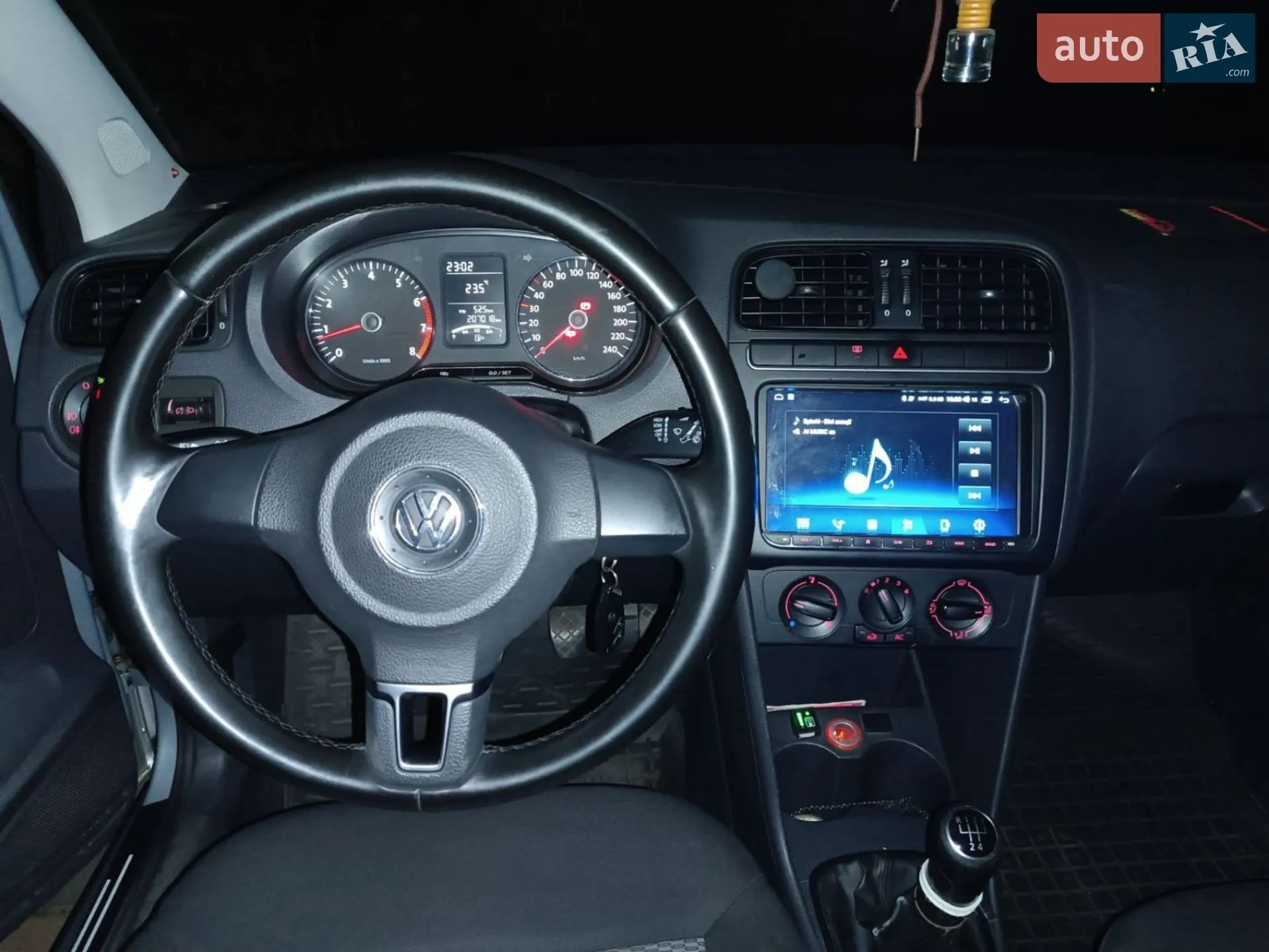 2011 Volkswagen Polo - мініатюра 15