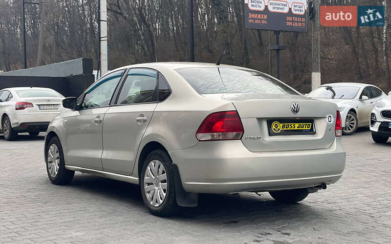 Седан Volkswagen Polo 2011 в Чернівцях фото 4 Седан Volkswagen Polo 2011 в Чернівцях