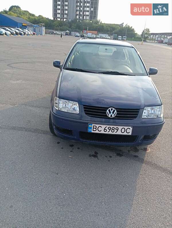 Volkswagen Polo 2000