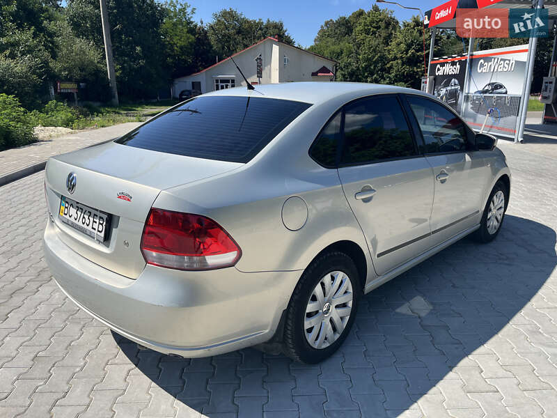 Седан Volkswagen Polo 2012 в Стрые
