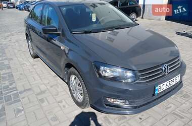 Седан Volkswagen Polo 2017 в Львові